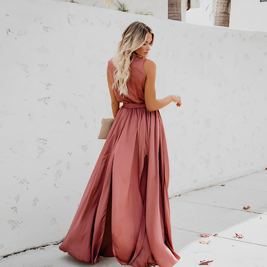Céline | Robe longue élégante avec ceinture pour les occasions spéciales - Image 2