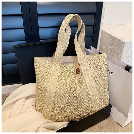Stilfuld rattantaske til kvinder – Bæredygtig hverdags-totebag