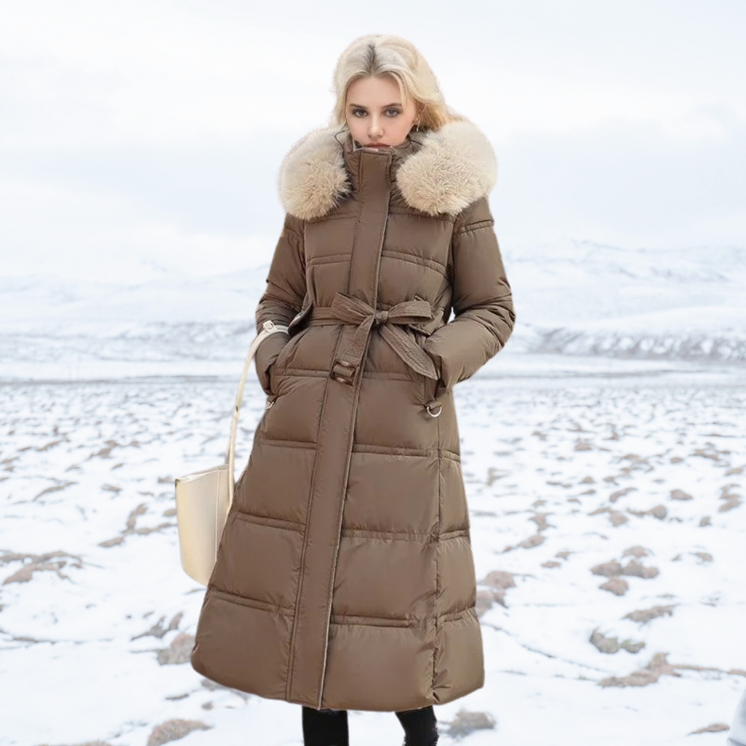 Madeleine | Manteau Long Rembourré Femme avec Capuche en Fourrure - Image 6