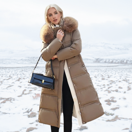 Madeleine | Manteau Long Rembourré Femme avec Capuche en Fourrure - Image 1