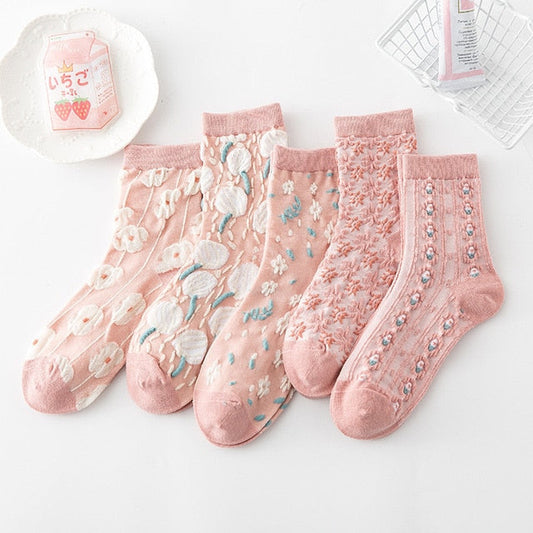5 par sokker i vintagestil med blomsterbroderi