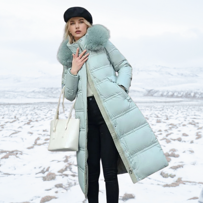 Madeleine | Manteau Long Rembourré Femme avec Capuche en Fourrure - Image 3
