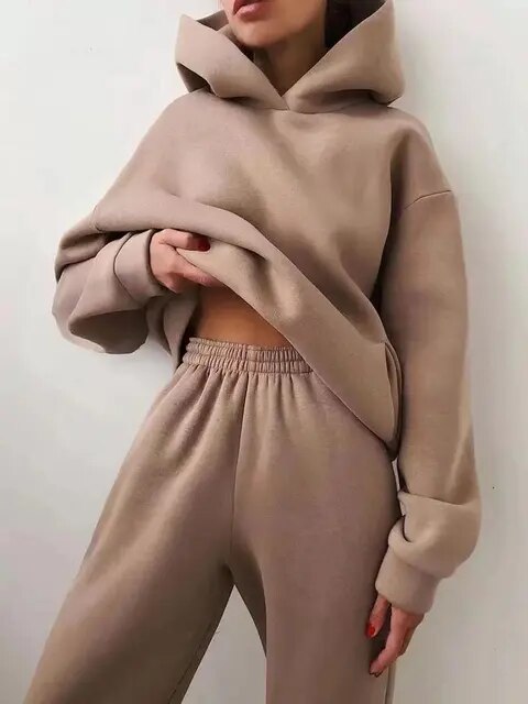 Norah | Ensemble de survêtement à capuche à manches longues pour femme - Image 12