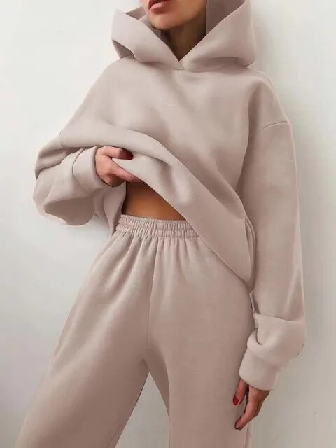 Norah | Ensemble de survêtement à capuche à manches longues pour femme - Image 11