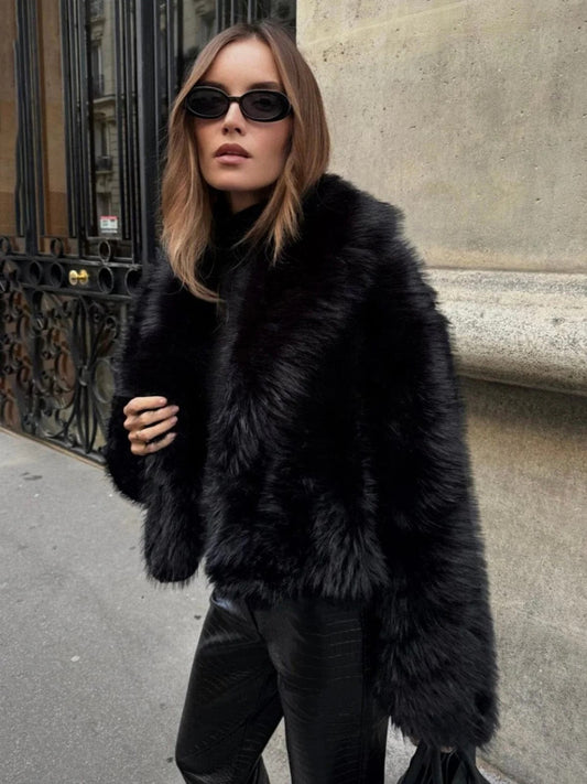 Léa | Veste Femme Coupe Décontractée en Fausse Fourrure - Image 1
