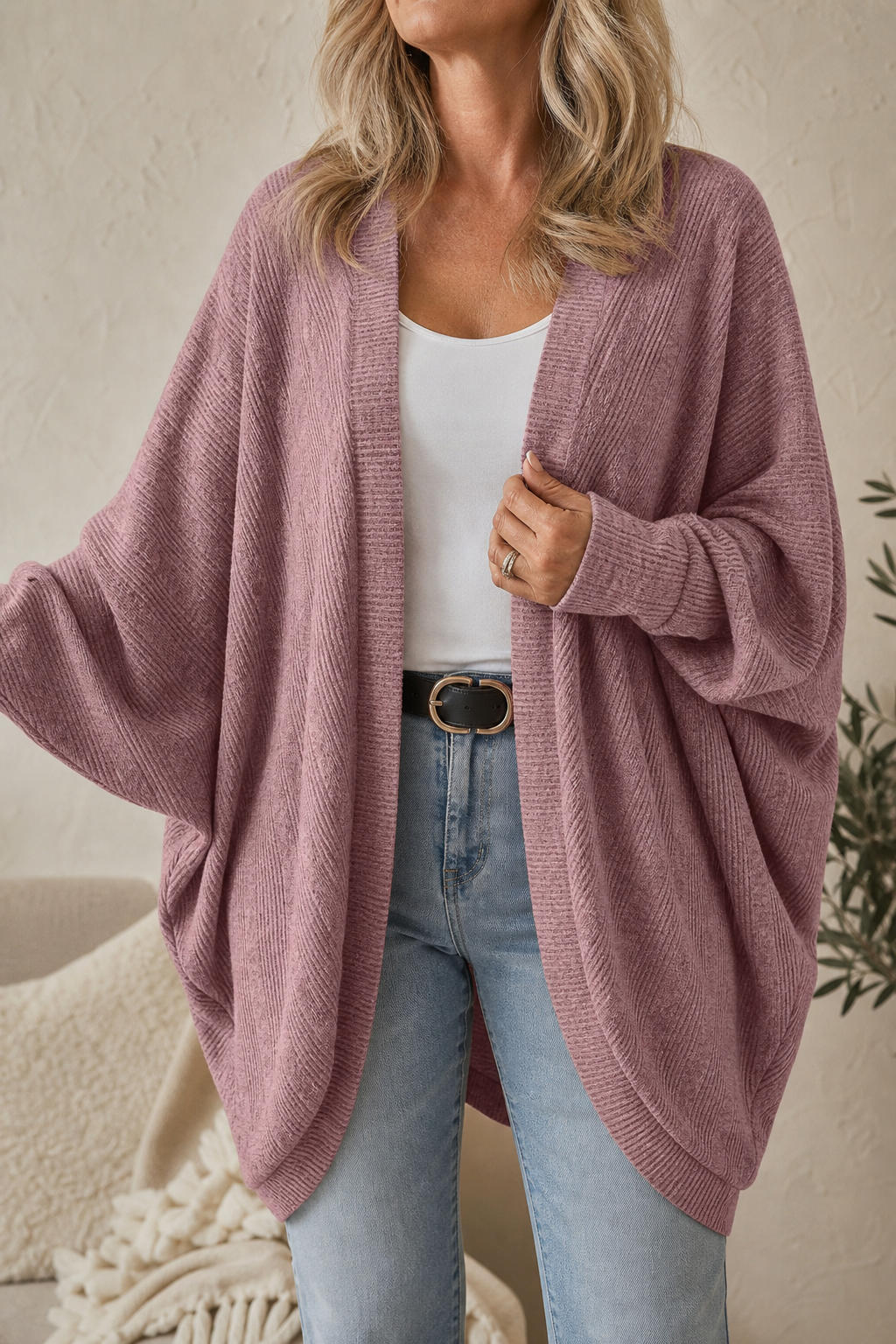 Åben strikket cardigan med flagermusærmer