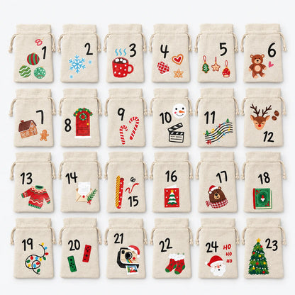 Adventskalenderposer i stof med snøre