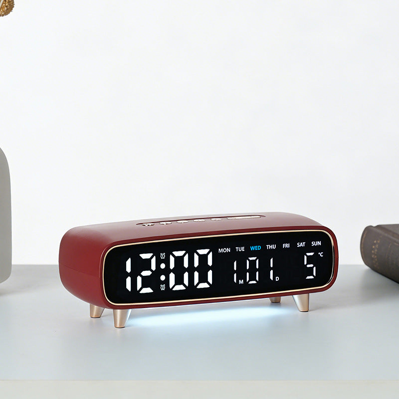 Digitalt radiovækkeur med temperatur- og datovisning