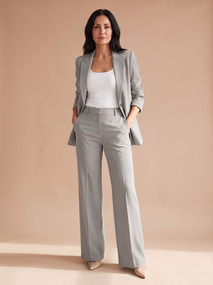 Elegant todelt buksesæt til kvinder med blazer