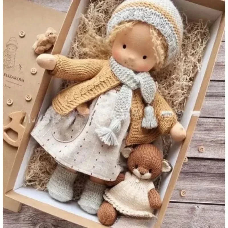 Håndlavet Bomulds Plush Dukke – Waldorf Emma Legetøj