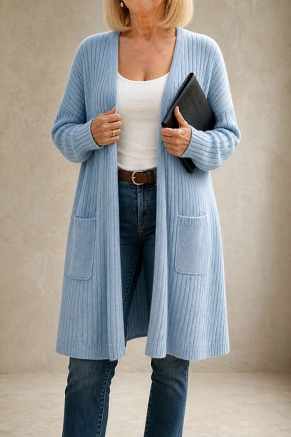 Lang ribstrikket åbenstående cardigan
