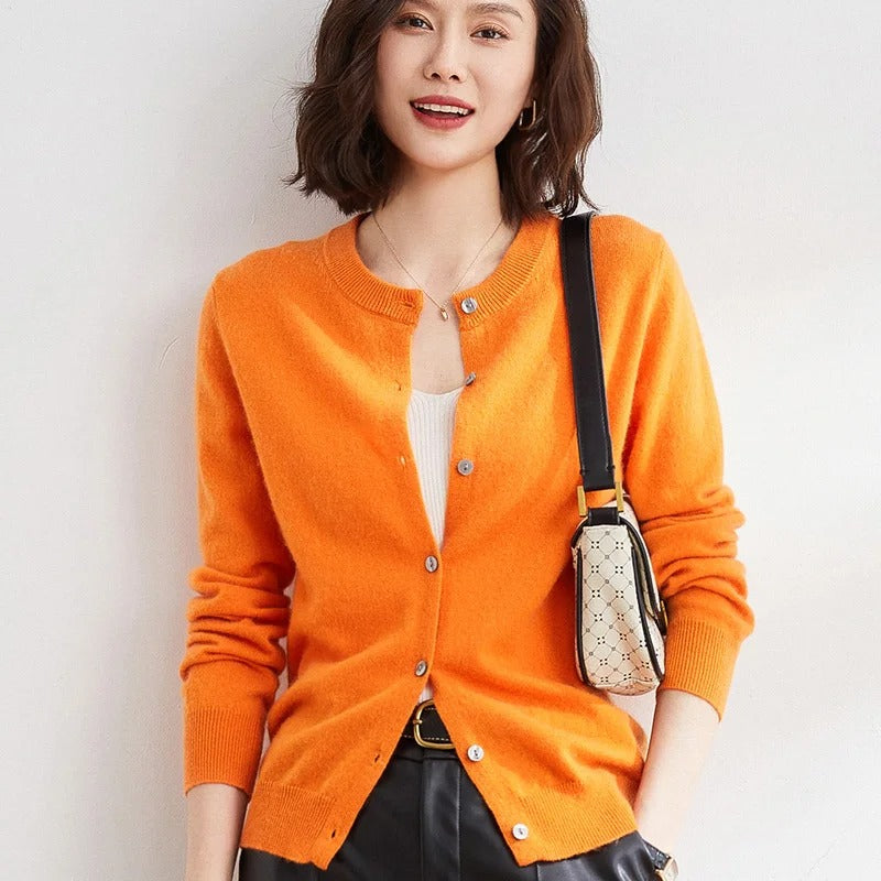 Fanny | Cardigan ajusté à boutons pour femme - Image 6