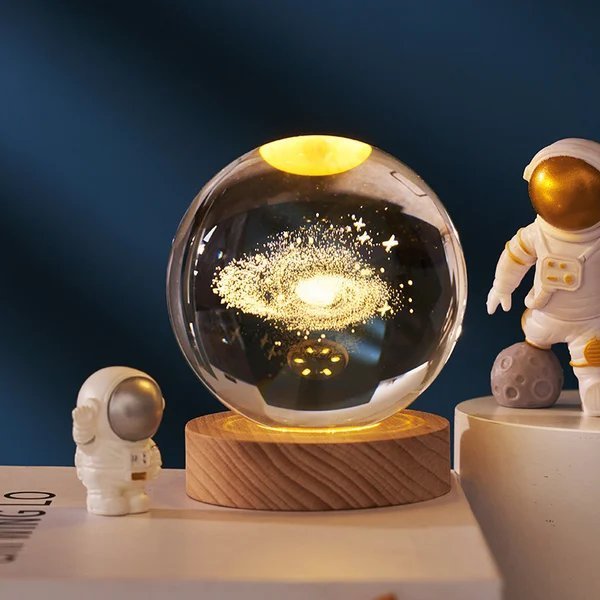 Lindegade | 3D Planet Krystal Kugle