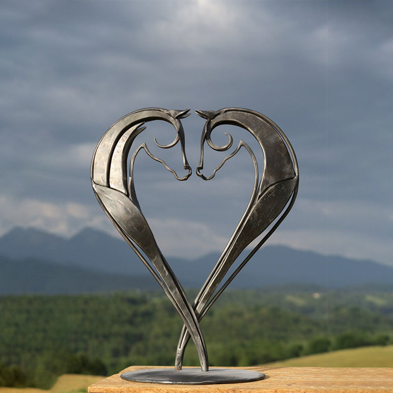 Lindegade | Kiss Hest Skulptur