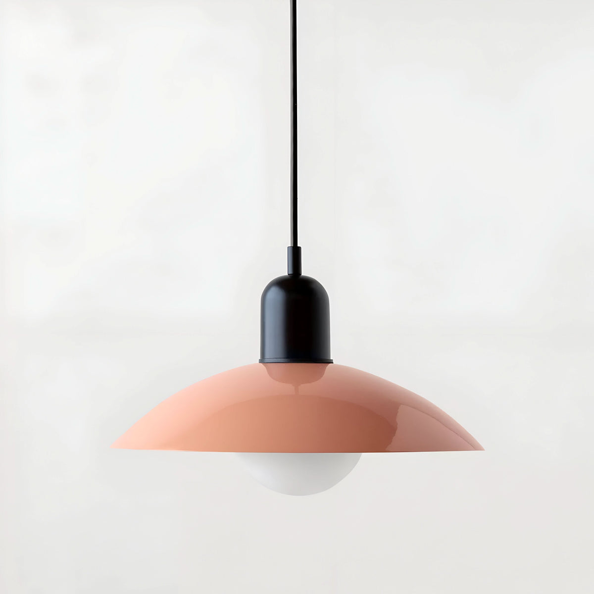 Lindegade | Moderne Macaron Bauhaus Pendelampe – Jernskærm