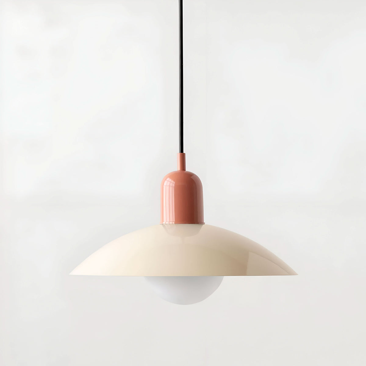 Lindegade | Moderne Macaron Bauhaus Pendelampe – Jernskærm