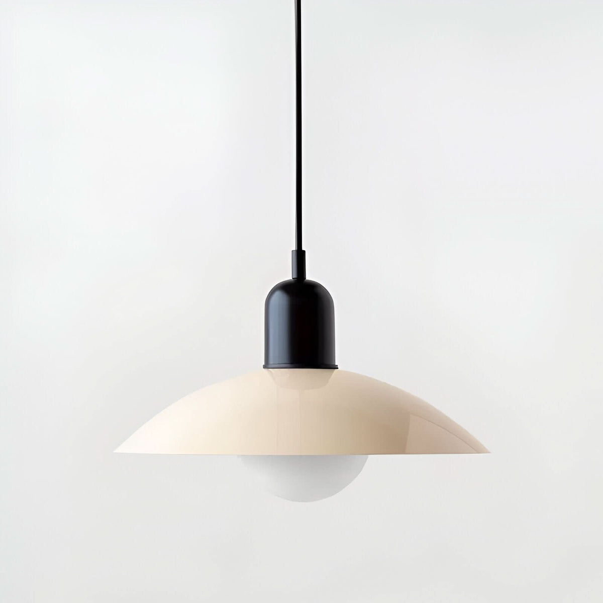 Lindegade | Moderne Macaron Bauhaus Pendelampe – Jernskærm