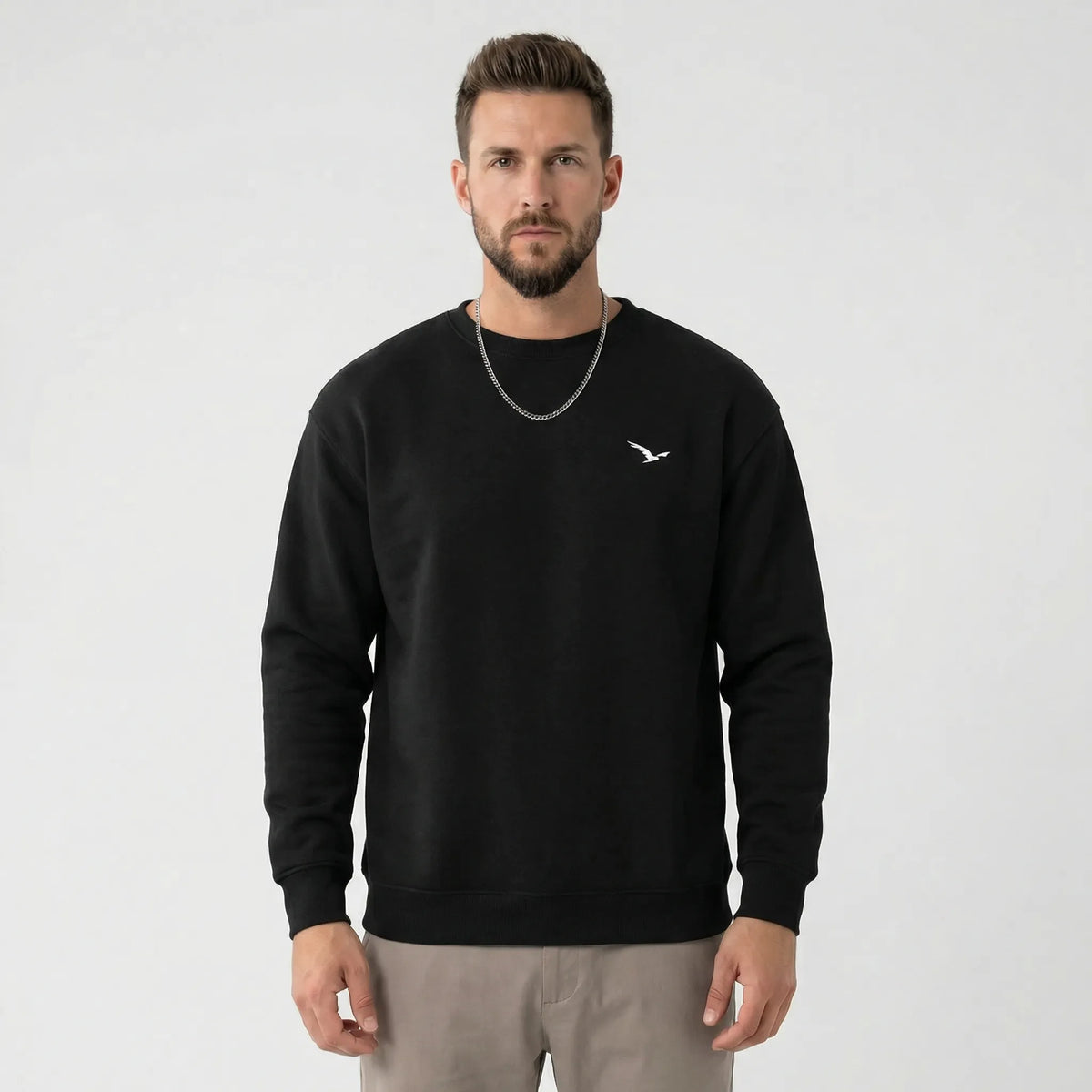 Moderne rundhalset sweatshirt til mænd