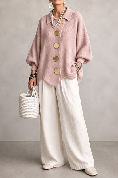 Oversized cardigan med knapper og bølgekant