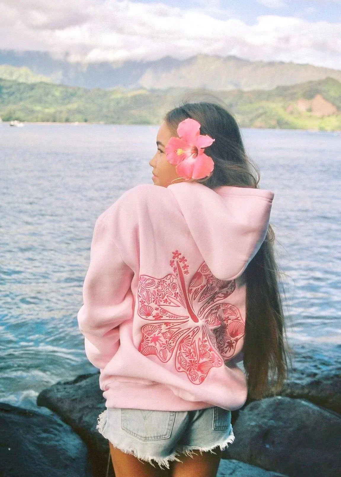 Oversized hættetrøje med tropisk print - Behagelig streetwear