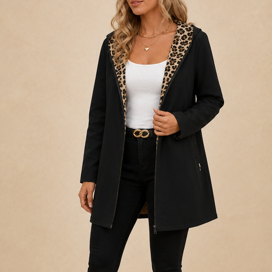 Vendbar frakke med hætte og leopardprint