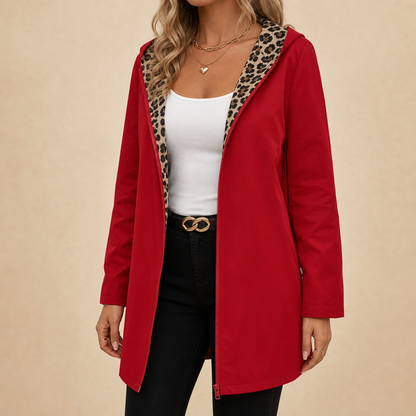 Vendbar frakke med hætte og leopardprint
